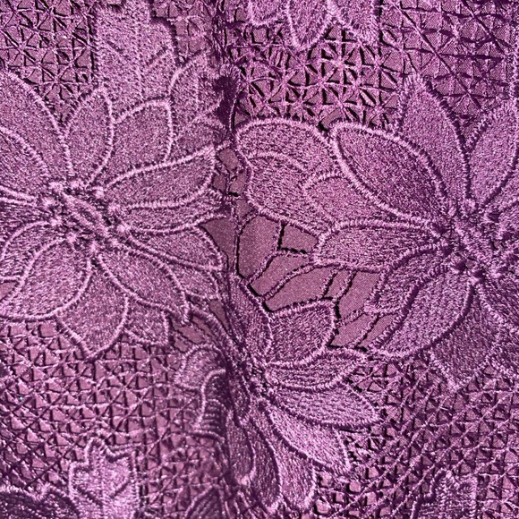 LOFT DRESS - Picture 3 of 3